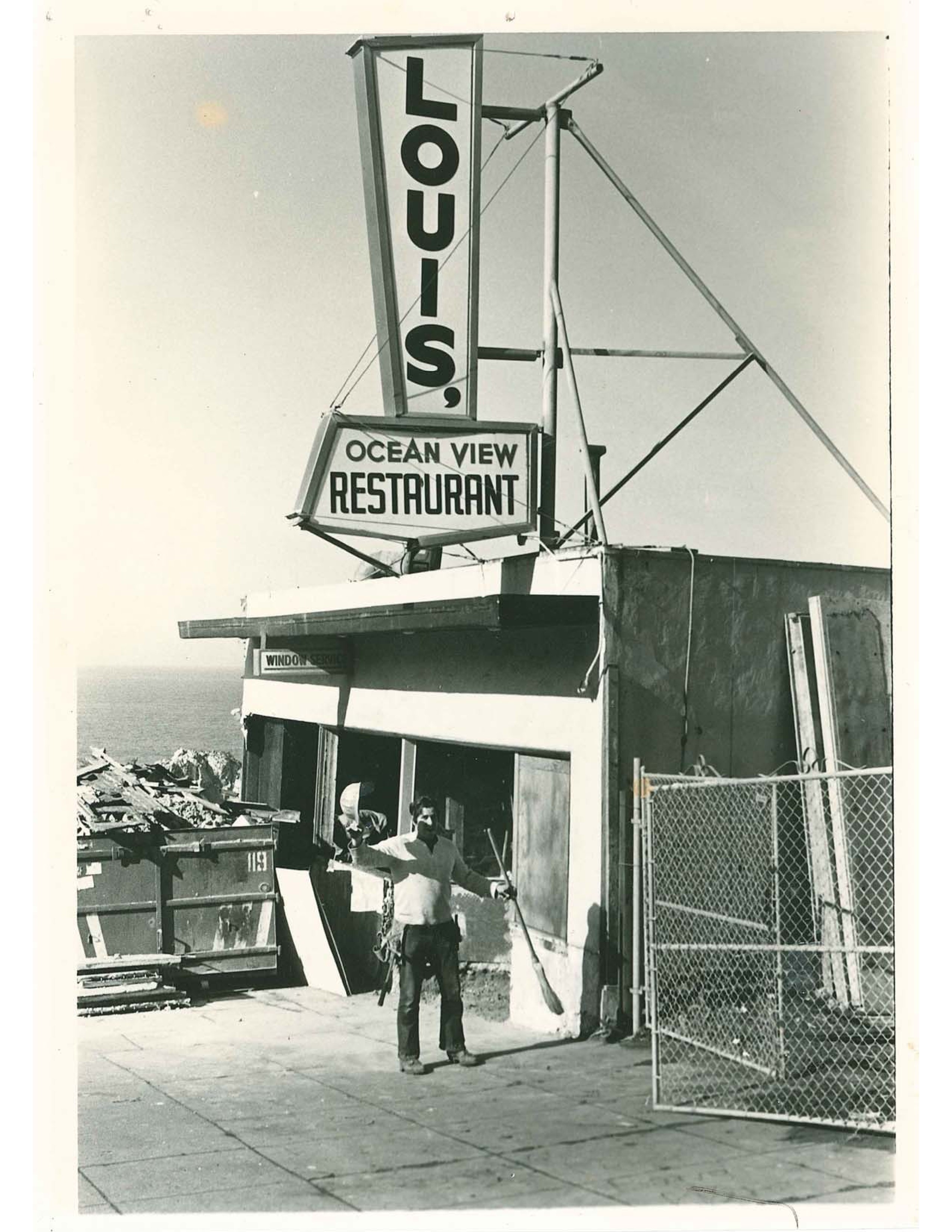 Louis Cliff Side Restaurant San Francisco